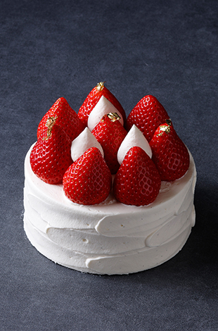 Palace Hotel Tokyo Accommodation Package Christmas 2026 Christmas For You Christmas Cake T2 | © 美しい国の、美しい一日がある。2024 Palace Hotel Tokyo Accommodation Package Christmas 2026 Christmas For You Christmas Cake T2 | © 美しい国の、美しい一日がある。2024
