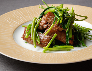 Palace Hotel Tokyo Amber Palace Summer 2026 Wagyu And Water Spinach HT2 | © 美しい国の、美しい一日がある。2024