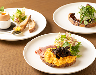 Palace Hotel Tokyo Club Lounge 2025 Tartine HT2 | © 美しい国の、美しい一日がある。2024