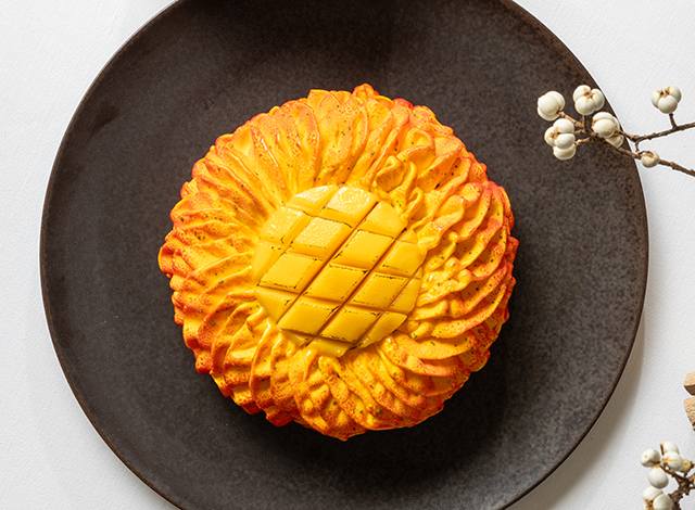 Palace Hotel Tokyo Esterre Cake Mangue II | © 美しい国の、美しい一日がある。2024