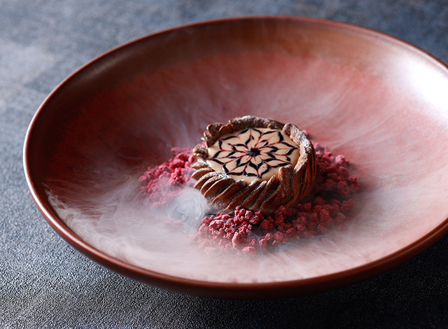 Palace Hotel Tokyo - Esterre - Christmas 2024 - Chestnut and Blackcurrant