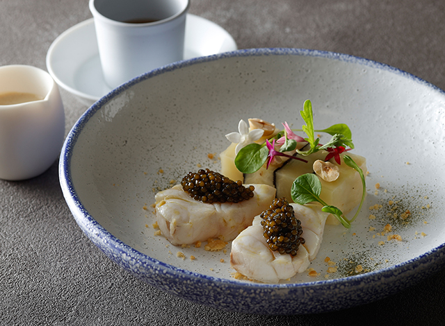 Palace Hotel Tokyo - Esterre - Christmas 2024 - Kue with Caviar