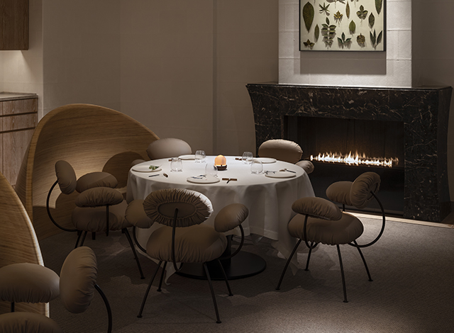 Palace Hotel Tokyo – Esterre – Fireplace – Evening – H2