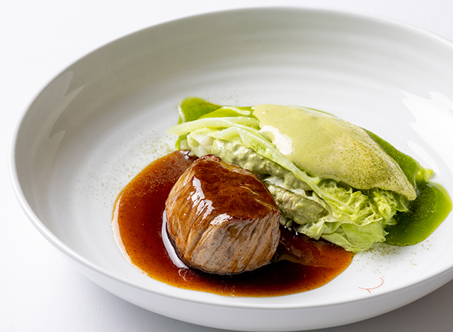 Palace Hotel Tokyo Esterre By Alain Ducasse Autumn 2026 Ezo Shika On The Embers | © 美しい国の、美しい一日がある。2024
