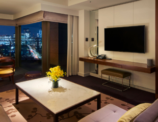 Palace Hotel Tokyo – Executive Suite – Living Room – Evening II – 2023 – FF2