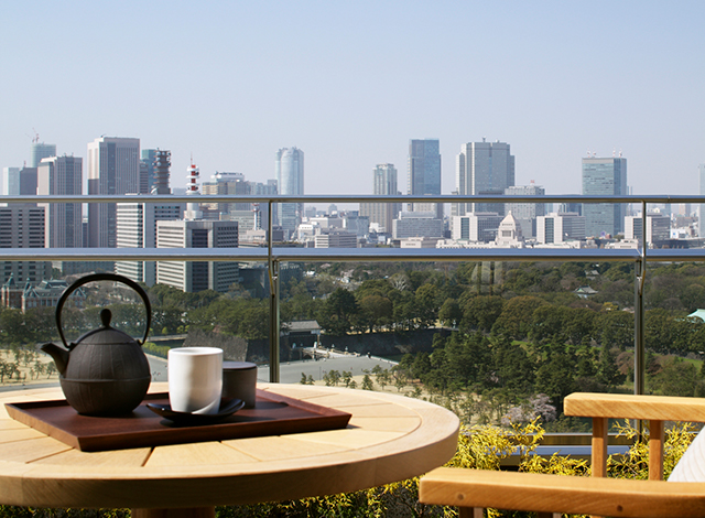 Palace Hotel Tokyo – Guestroom Balcony – Japanese Tea – H2