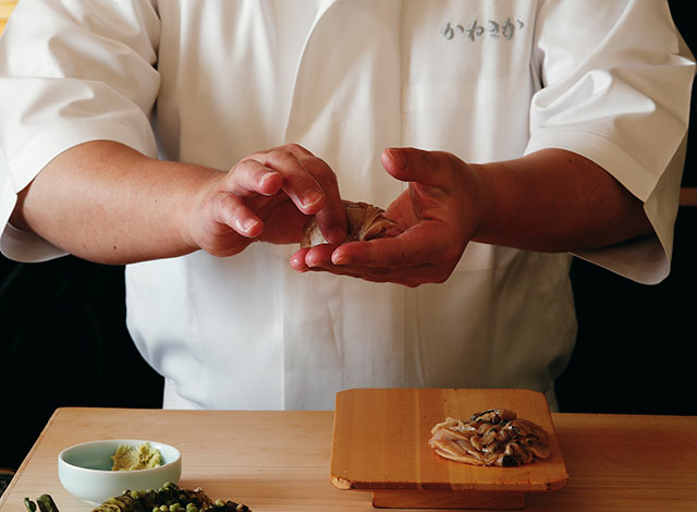 Palace Hotel Tokyo – Kanesaka – Spring 2023 – Large Clams