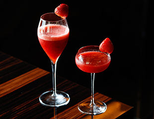 Palace Hotel Tokyo Lounge Bar Prive Christmas 2025 Strawberry Cocktails HT2 | © 美しい国の、美しい一日がある。2024 Palace Hotel Tokyo Lounge Bar Prive Christmas 2025 Strawberry Cocktails HT2 | © 美しい国の、美しい一日がある。2024