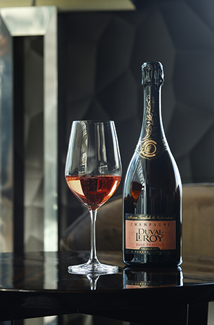 Palace Hotel Tokyo Lounge Bar Prive Spring 2026 Duval Leroy Rose Prestige 1er Cru T2 | © 美しい国の、美しい一日がある。2024