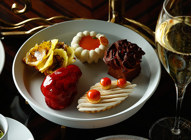 Palace Hotel Tokyo Lounge Bar Prive Summer 2025 Afternoon Tea Terre Et Mer Sweets