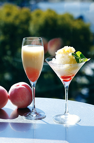 Palace Hotel Tokyo Lounge Bar Prive Summer 2025 Peach Bellini Frozen Peach Bellini T2
