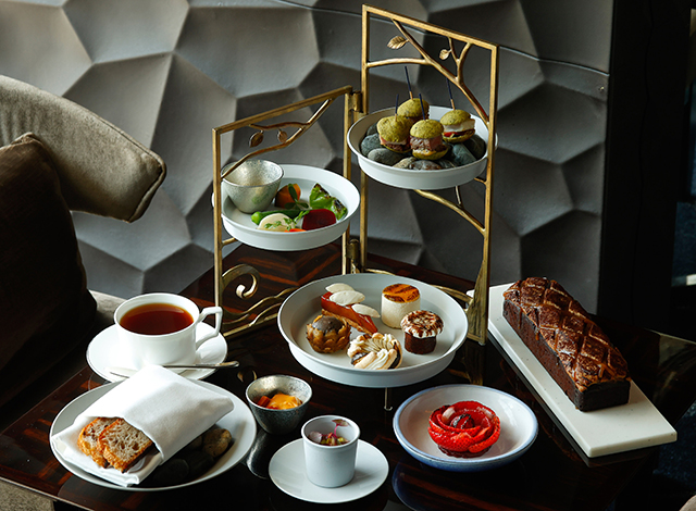 Palace Hotel Tokyo Lounge Bar Prive Winter 2025 Afternoon Tea Terre Et Mer | © 美しい国の、美しい一日がある。2024 Palace Hotel Tokyo Lounge Bar Prive Winter 2025 Afternoon Tea Terre Et Mer | © 美しい国の、美しい一日がある。2024