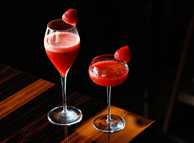 Palace Hotel Tokyo Lounge Bar Prive Winter 2025 Strawberry Selections Cocktails | © 美しい国の、美しい一日がある。2024 Palace Hotel Tokyo Lounge Bar Prive Winter 2025 Strawberry Selections Cocktails | © 美しい国の、美しい一日がある。2024