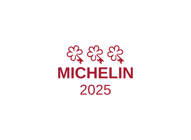 Palace Hotel Tokyo Michelin Guide Tokyo Michelin Three Keys Logo 2025 | © 美しい国の、美しい一日がある。2024 Palace Hotel Tokyo Michelin Guide Tokyo Michelin Three Keys Logo 2025 | © 美しい国の、美しい一日がある。2024