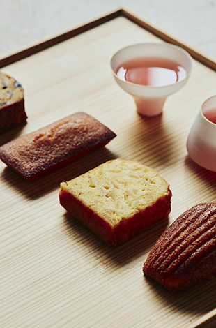 Palace Hotel Tokyo Online Shop Palace Assort C T2 | © 美しい国の、美しい一日がある。2024 Palace Hotel Tokyo Online Shop Palace Assort C T2 | © 美しい国の、美しい一日がある。2024