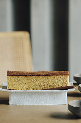 Palace Hotel Tokyo - Online Shop - Winter 2024 - Sake Cake Ichi-no-ichi-no-ichi - T2 Palace Hotel Tokyo - Online Shop - Winter 2024 - Sake Cake Ichi-no-ichi-no-ichi - T2