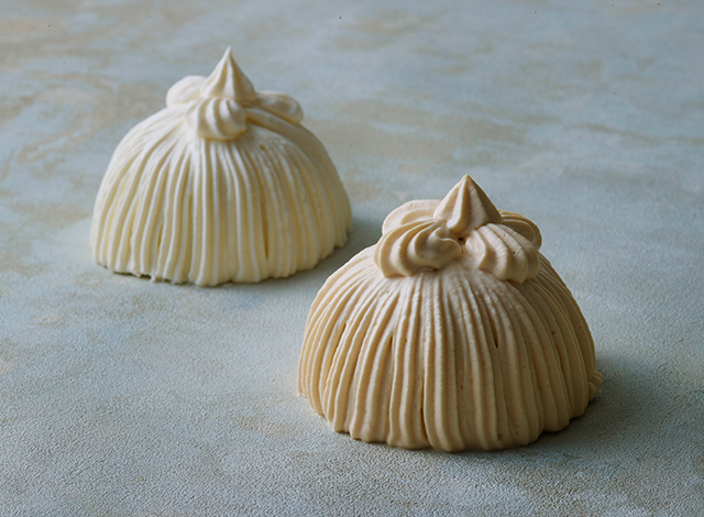 Palace Hotel Tokyo Sweets Deli Autumn 2026 Marron Chantilly Variations Italian On Right | © 美しい国の、美しい一日がある。2024 Palace Hotel Tokyo Sweets Deli Autumn 2026 Marron Chantilly Variations Italian On Right | © 美しい国の、美しい一日がある。2024