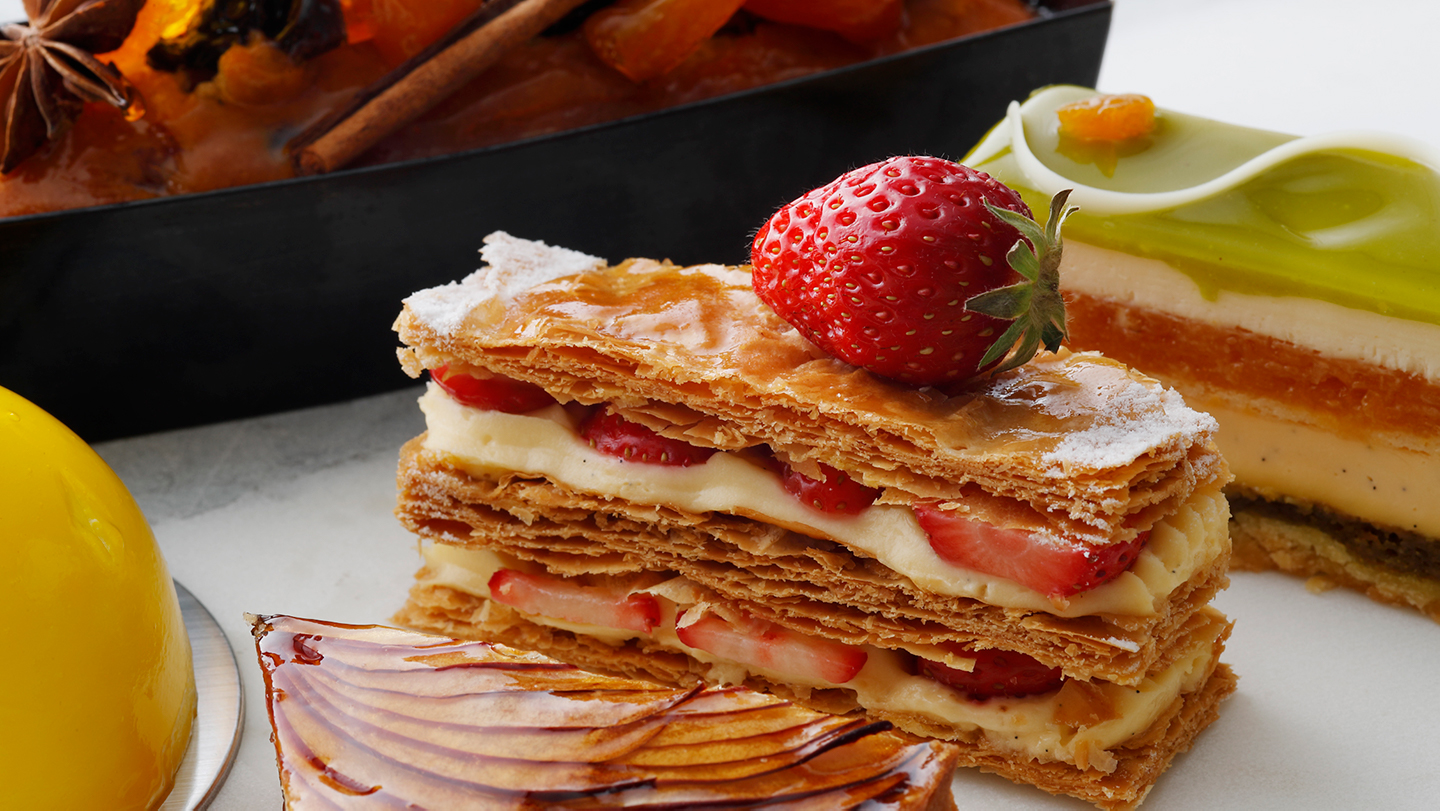 Palace Hotel Tokyo Sweets & Deli Cakes F2 Palace Hotel Tokyo