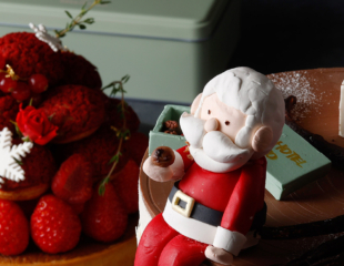 Palace Hotel Tokyo Sweets Deli Christmas 2025 Pere Noel Au Repos FF2 | © 美しい国の、美しい一日がある。2024
