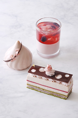 Palace Hotel Tokyo Sweets Deli Spring 2026 Sakura Selection Sakura Pastries T2 1 | © 美しい国の、美しい一日がある。2024 Palace Hotel Tokyo Sweets Deli Spring 2026 Sakura Selection Sakura Pastries T2 1 | © 美しい国の、美しい一日がある。2024