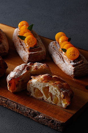 Palace Hotel Tokyo Sweets Deli Winter 2025 New Breads T2 | © 美しい国の、美しい一日がある。2024 Palace Hotel Tokyo Sweets Deli Winter 2025 New Breads T2 | © 美しい国の、美しい一日がある。2024