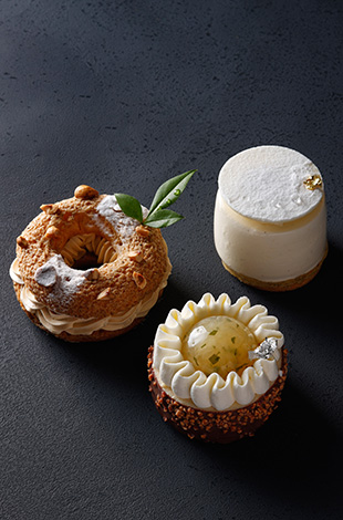 Palace Hotel Tokyo Sweets Deli Winter 2025 New Pastries T2 | © 美しい国の、美しい一日がある。2024 Palace Hotel Tokyo Sweets Deli Winter 2025 New Pastries T2 | © 美しい国の、美しい一日がある。2024