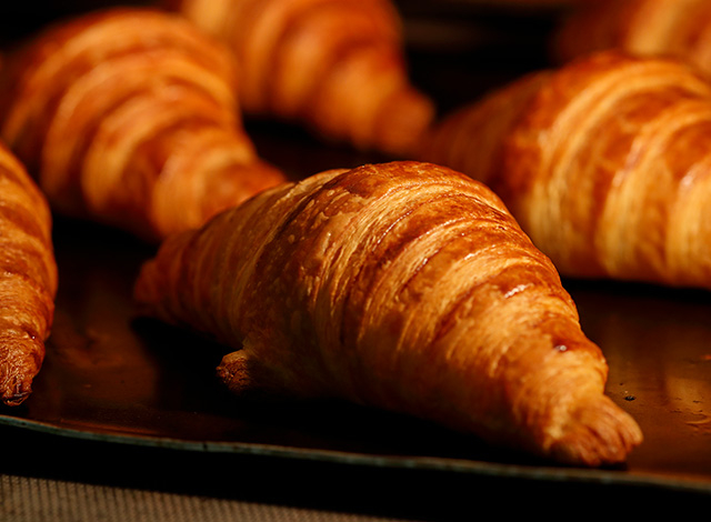 Palace Hotel Tokyo – Takeout – Croissant