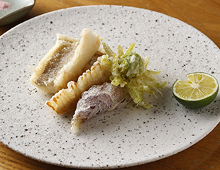 Palace Hotel Tokyo Tatsumi Spring 2026 Tsubaki Dinner Spring Sea Bream HT2 | © 美しい国の、美しい一日がある。2024