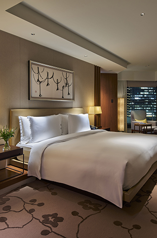 Palace Hotel Tokyo Terrace Suite Bedroom II T2 | © 美しい国の、美しい一日がある。2024