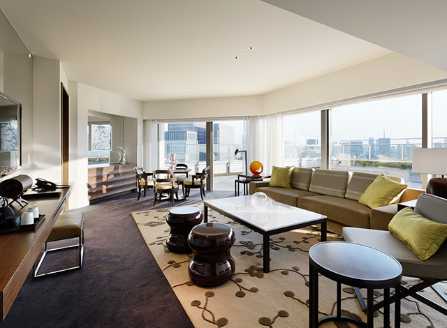 Palace Hotel Tokyo – Terrace Suite Living Room – H2