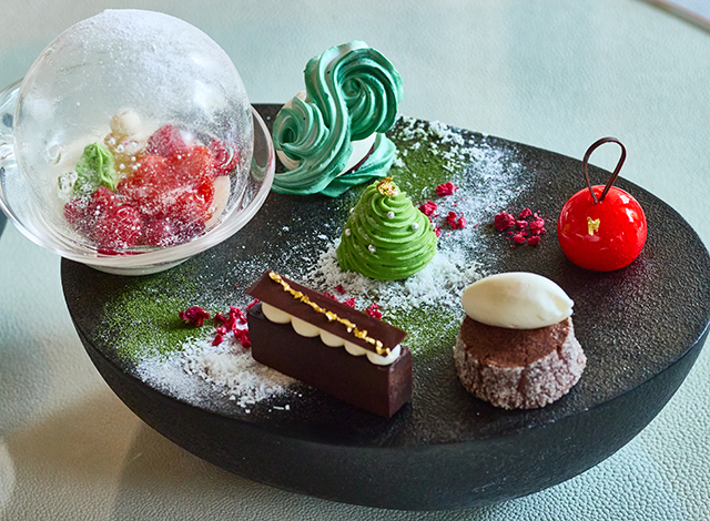Palace Hotel Tokyo The Palace Lounge Christmas 2026 Afternoon Tea Stones Sweets | © 美しい国の、美しい一日がある。2024 Palace Hotel Tokyo The Palace Lounge Christmas 2026 Afternoon Tea Stones Sweets | © 美しい国の、美しい一日がある。2024