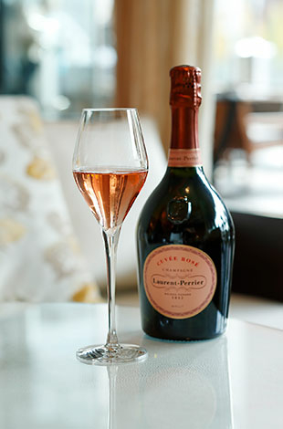 Palace Hotel Tokyo – The Palace Lounge – Spring 2023 – Laurent-Perrier Cuvée Rosé Brut