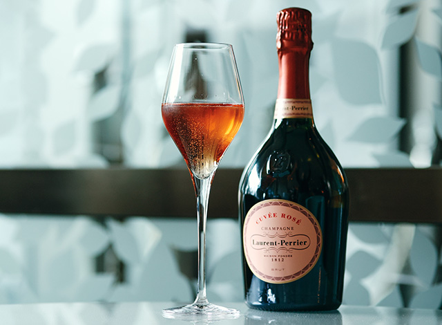 Palace Hotel Tokyo The Palace Lounge Spring 2026 Laurent Perrier Cuvee Rose Brut | © 美しい国の、美しい一日がある。2024 Palace Hotel Tokyo The Palace Lounge Spring 2026 Laurent Perrier Cuvee Rose Brut | © 美しい国の、美しい一日がある。2024