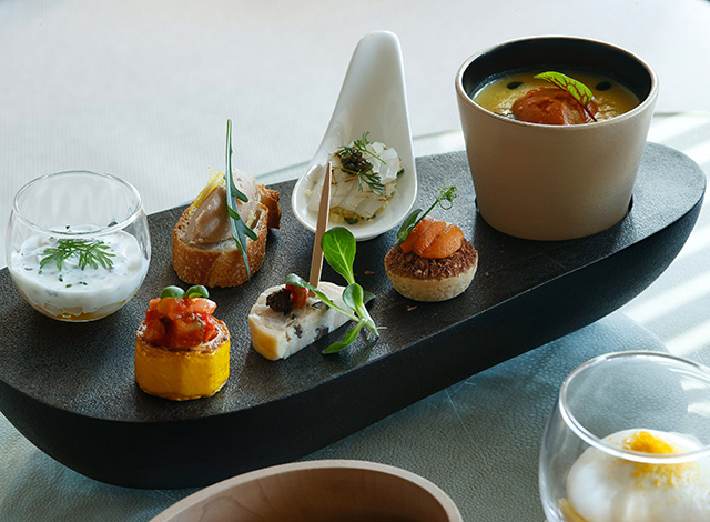 Palace Hotel Tokyo The Palace Lounge Summer 2026 Afternoon Tea Stones Savories | © 美しい国の、美しい一日がある。2024