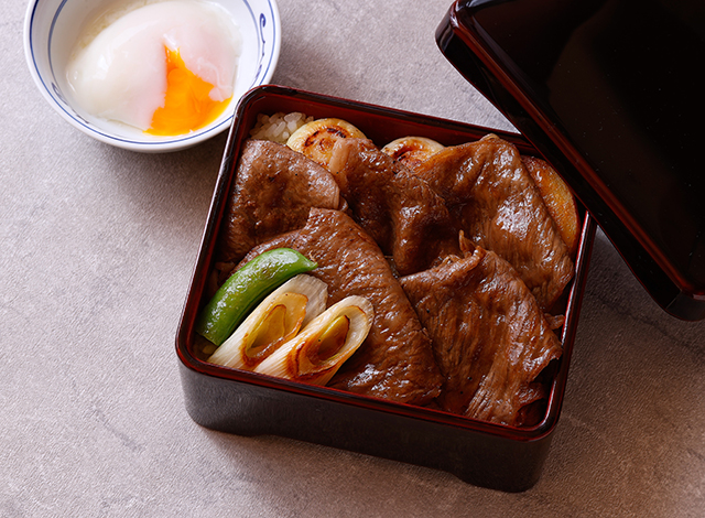 Palace Hotel Tokyo Wadakura Spring 2026 Sukiyaki Over Rice | © 美しい国の、美しい一日がある。2024