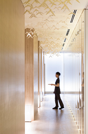 Palace Hotel Tokyo - evian SPA TOKYO - Mother