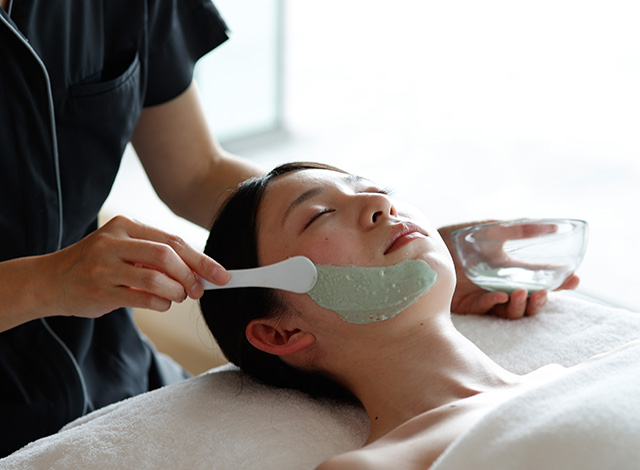 Palace Hotel Tokyo Evian SPA TOKYO Summer 2025 Summer Clarity Facial